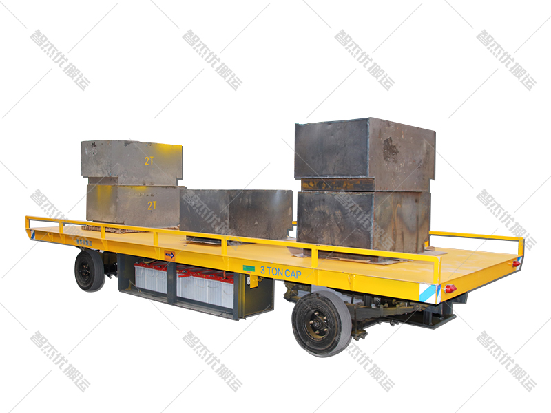 實(shí)心橡膠無軌車